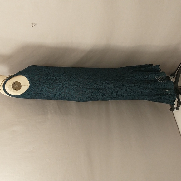 Silk Lace Dark Green Formal Dress Set Excellent Quality Sara Mique Holiday Party - Picture 11 of 16